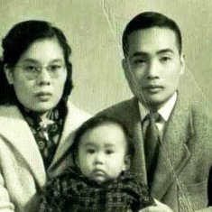 From left: Ruth Lin, Nancy Lin, Fu Hai Lin
