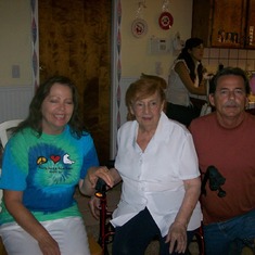 Joan and Danny with there Auntie Ruthie