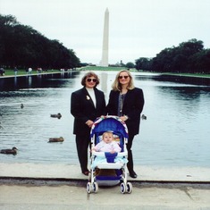 Mom, Jan & Meg in DC