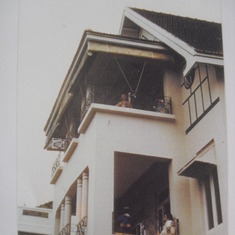 Mumbai apt- Sally on top balcony