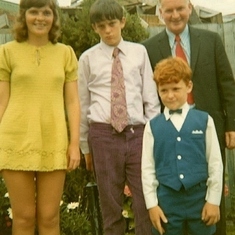 1971 - Sam with Linda, Ern & Ray at Rob & Dawn's wedding