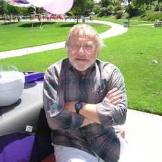 At Claudia's 6th birthday party, Stage Coach Park, Carlsbad, 2009.