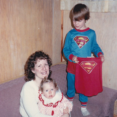 Mom, a clown, and duh duh duhdaaa..Superman!~