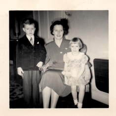 Tom, mother Alice, Sally Nov. 25, 1950