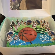 Maddox‘s eighth birthday cake