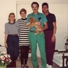Christmas 1993  Cindy, Barb, Dad, Scott (Winnie)