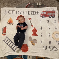 Scottie’s 9 month photo :)
