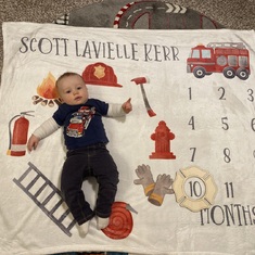 Baby Scottie is now 10 months old :)