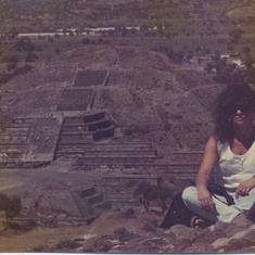 March 5, 1991. On top of the Sun Pyramid, outside Mexico City.