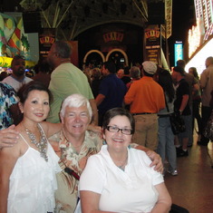 Vegas Fremont St in 2011 (1)