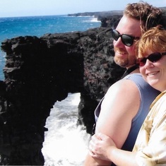 Sherry and Mickey @ the Sea Arch Hawaii 2004