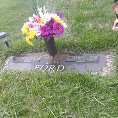 Happy Easter Mom& Dad ..I Love You Much !