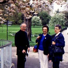 Bob and Shirley traveled with sister, Joanne and brother-in-law Dale Thompson to England in 1979