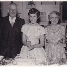Shirley at her 21st with her Mum and Dad