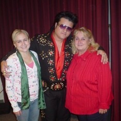 Mom, Stacey & Elvis