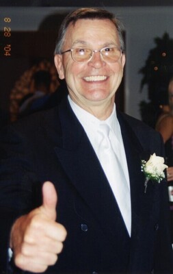 Stanford  Dean Schneider