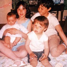 Young Stan with siblings