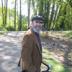 Stef with his bike on the Burke Gilman trail April 2006