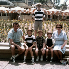 Stephen standing above the family ;-}