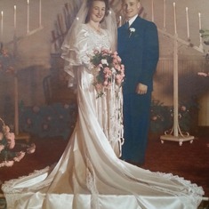 Stub and Delores wedding
1942