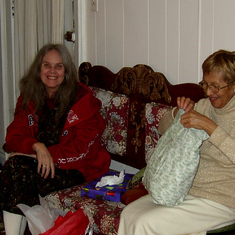 Christmas at 5th St with sister Nadina, 2009