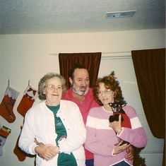 Floyd's sister Shirley, Floyd and Sue
