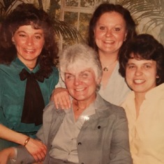 Susie with Mama & sisters Peg & JoAnne