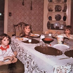 Kirsten, Dale and Susan (L - R) at Grandma and Grandpa's in Peoria. 