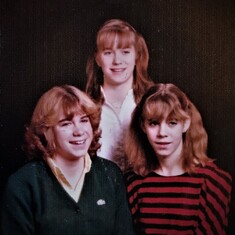 Annual sister photo in the 80's 