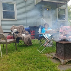 Covid BBQ at Teddy's with Lady & Coco

Spring 2020