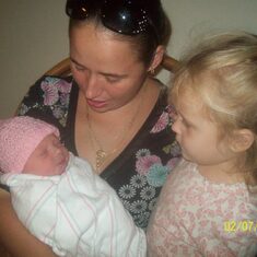 Talia with Aunt Kara and her Cousin Kylie