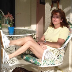 2008 Rare serene Tammy by the pool at home