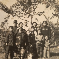 Back Left: Yen Hone Wong (cousin), Ted, Sue, Qi Quan Lee (Aunt in law). Middle row: Ted’s cousin, Sunshine (sister), Seung Ming Wong. Front left: Ted’s niece, Sim, Qi Quan Lee’s Daughters