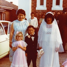 Nan with mum on her wedding day