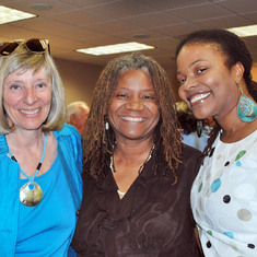 Sis Marsha Smith, Teri, and Norell (taken by Crystal Jackson)