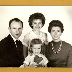 Father Johny, sister Pati, mother Fran & Terre in the front