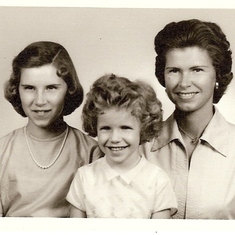 Sister Pati, Terre & mother Fran
