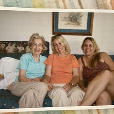 My Grandma, Mom and I, 3 generations of love