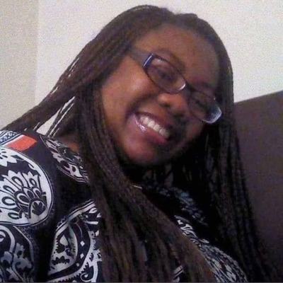Thalia Naette Hollis