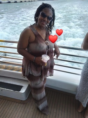 Thelma L Thomas