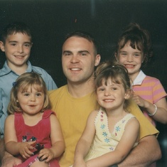 DeWolf Family 2003
Tommy, Jr., Amiah, Dad, Taylor and Alisha