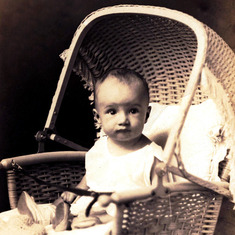 1919 LA Dad as infant 2