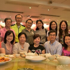 Nov 2016 Cheung Chau outing seafood lunch during M18 40 years reunion