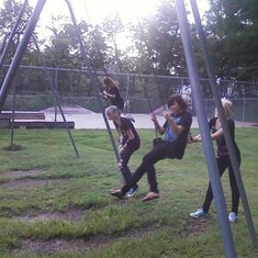 Kaila, Jessi, Trista. Micah & Dani at the park