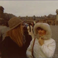 Tuck on her first international trip to visit Anne in Paris.
