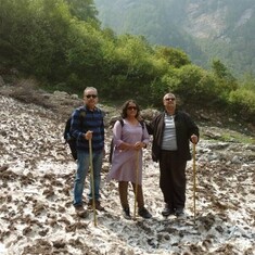 Trekking on glacier in Uttarakhand (India)