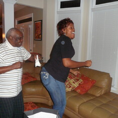 Chief and Chika Okem boggying Sunny Bobo on his 83rd buffday