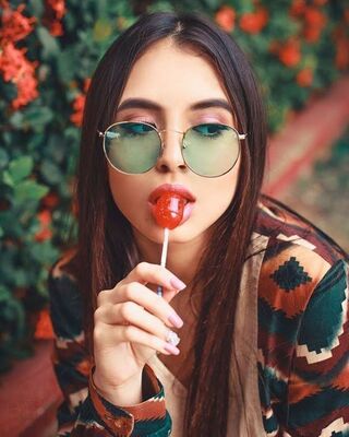 Laura  Vanesa Posada