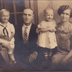 Portsche family 1925-6