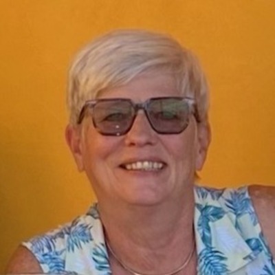 Vicki Lynn Riske (Suz)